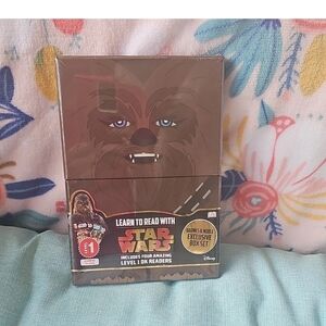 Star Wars Brown Box Set with Chewbacca Design